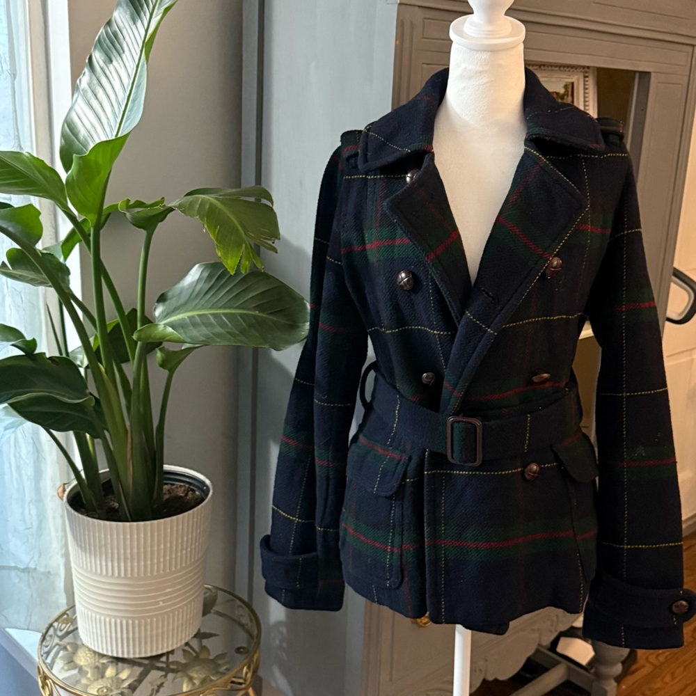 Beautiful classy American eagle 🦅 coat 🧥
